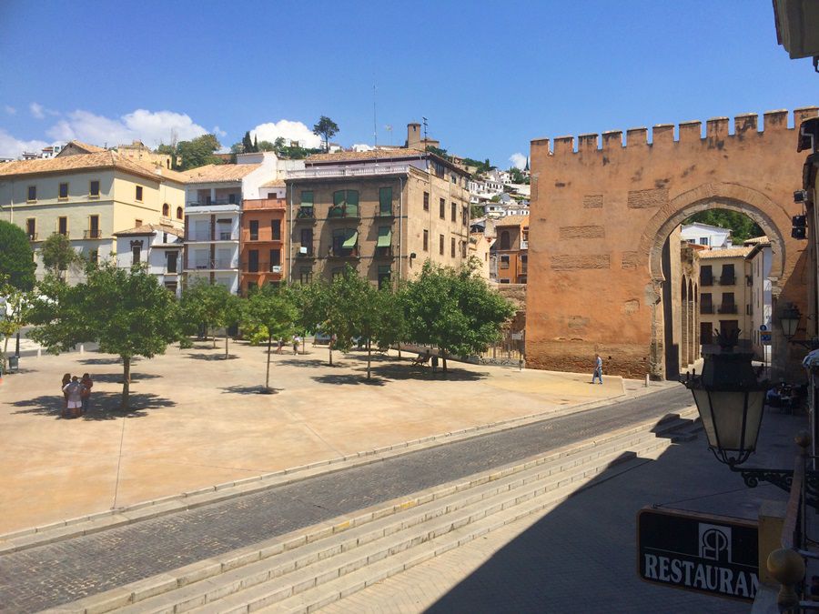 Exe Triunfo Granada Hotel Kültér fotó